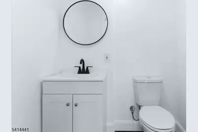 615 E 22nd St, Paterson, NJ 07514 - Photo 29