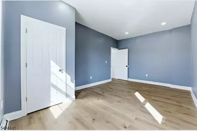 615 E 22nd St, Paterson, NJ 07514 - Photo 25