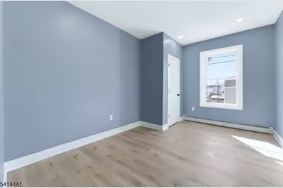 615 E 22nd St, Paterson, NJ 07514 - Photo 23