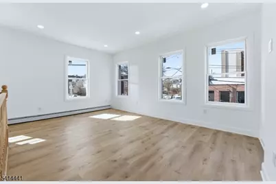 615 E 22nd St, Paterson, NJ 07514 - Photo 13