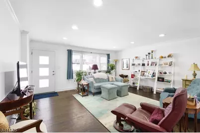 39 Park Ter #39, Caldwell, NJ 07006 - Photo 3