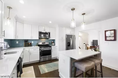 39 Park Ter #39, Caldwell, NJ 07006 - Photo 11