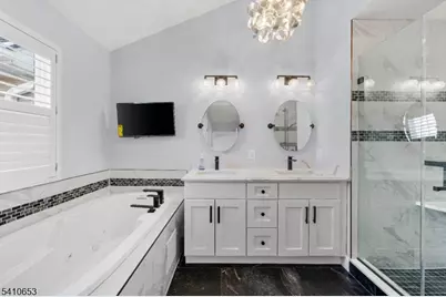 21 Dorchester Dr, Bernards Township, NJ 07920 - Photo 19