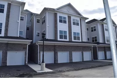 67 Veterans Way, Morris Plains, NJ 07950 - Photo 1