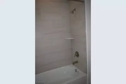 67 Veterans Way, Morris Plains, NJ 07950 - Photo 21