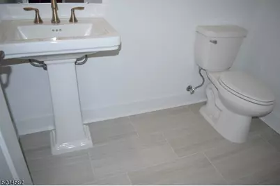 67 Veterans Way, Morris Plains, NJ 07950 - Photo 7