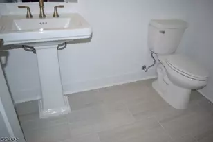 67 Veterans Wy, Morris Plains, NJ 07950 - Photo 7