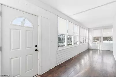 158 S Clinton St, East Orange, NJ 07018 - Photo 3