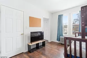 158 S Clinton St, East Orange, NJ 07018 - Photo 17