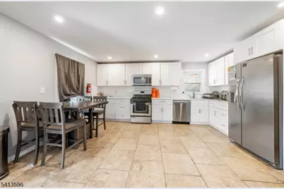 925 Essex Ave, Linden, NJ 07036 - Photo 5