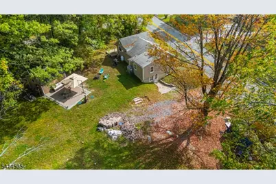 25 Lake Pochung Rd, Vernon, NJ 07461 - Photo 33