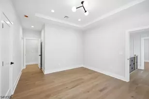 1 Breton Pl, Livingston, NJ 07039 - Photo 15