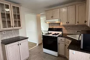 20 Broadway, Clark Township, NJ 07066 - Photo 13