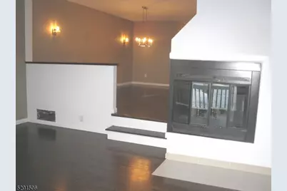 19 Robertson Ct, Morristown, NJ 07960 - Photo 7