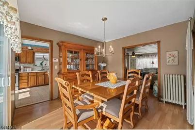 200 Page Ave, Lyndhurst Township, NJ 07071 - Photo 7