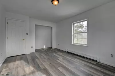 74 Camp Ln, Fairfield, NJ 07004 - Photo 19