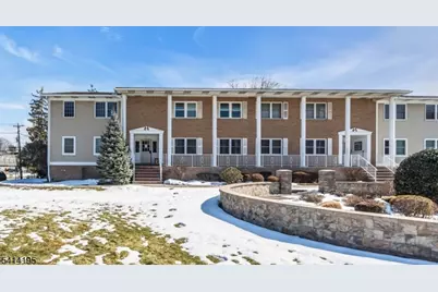 105 Newark Pompton Tpke #21, Pequannock Township, NJ 07440 - Photo 1