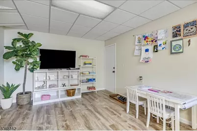 107 Valley View Trl, Sparta Township, NJ 07871 - Photo 13