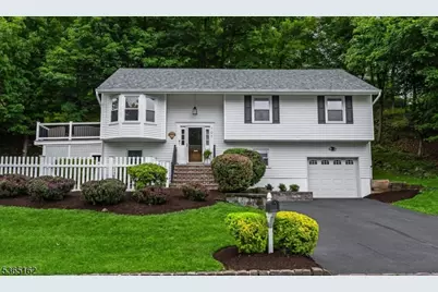 107 Valley View Trl, Sparta Township, NJ 07871 - Photo 1