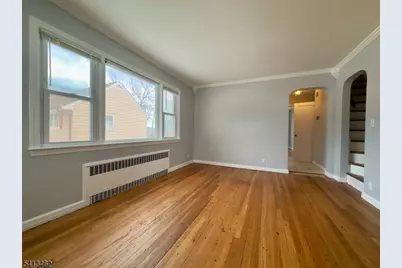 230 Macdonald Dr, Wayne, NJ 07470 - Photo 5