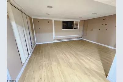 345 Sanford Ave, Hillside, NJ 07205 - Photo 15