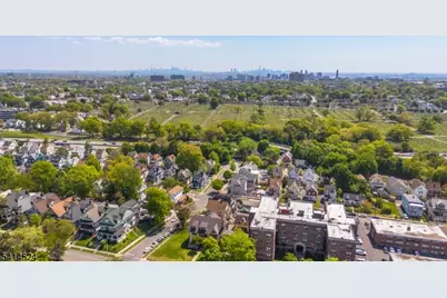 146 S Munn Ave, East Orange, NJ 07018 - Photo 35