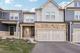 28 Dahlia Dr, Warren Township, NJ 07059 - Photo 1