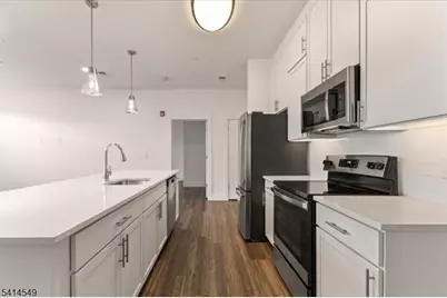 450 Springfield Ave #203, Berkeley Heights Township, NJ 07922 - Photo 9