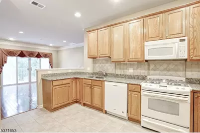 6311 Warrens Way, Wanaque, NJ 07465 - Photo 15