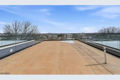 44 Milford Ave, Newark, NJ 07108 - Photo 3