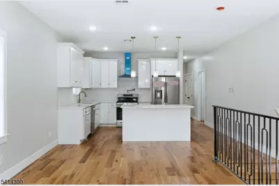 44 Milford Ave, Newark, NJ 07108 - Photo 9