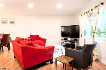 5 Beaver Brook Dr, Vernon, NJ 07461 - Photo 3