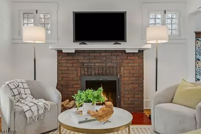 15 Garfield Pl, Montclair, NJ 07043 - Photo 5