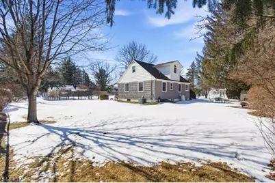 103 W Sunset Blvd, Andover Township, NJ 07860 - Photo 23