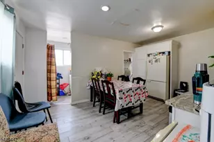 23 Hawkins St, Newark, NJ 07105 - Photo 3