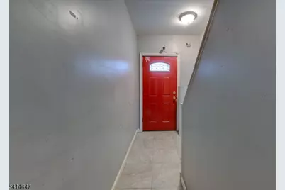 23 Hawkins St, Newark, NJ 07105 - Photo 9