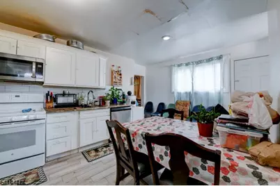 23 Hawkins St, Newark, NJ 07105 - Photo 5