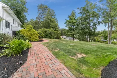 25 Fawn Dr, Raritan Township, NJ 08822 - Photo 31