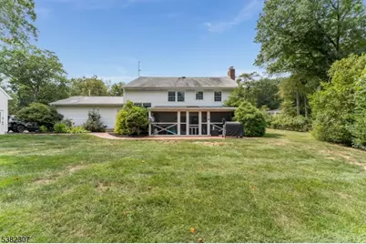 25 Fawn Dr, Raritan Township, NJ 08822 - Photo 33