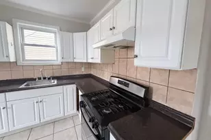 106 N 16th St, East Orange, NJ 07017 - Photo 3