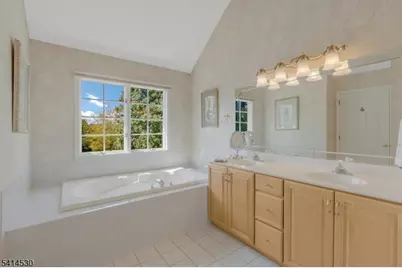 10 Heath Rd, Readington, NJ 08889 - Photo 25