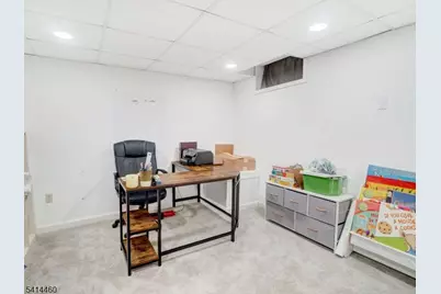 352A N Oraton Pkwy, East Orange, NJ 07017 - Photo 13