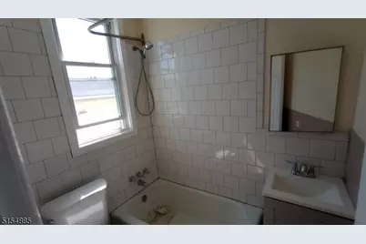 395 Lanza Ave #6, Garfield, NJ 07026 - Photo 5