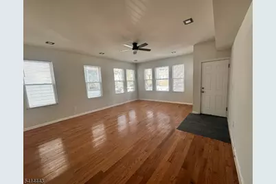 134 Isabella Ave #1, Newark, NJ 07106 - Photo 3