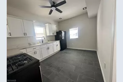 134 Isabella Ave #1, Newark, NJ 07106 - Photo 7