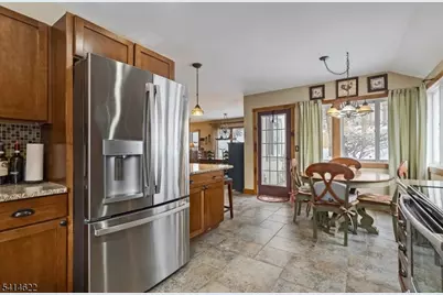 14 W Cherry Tree Ln, Sparta Township, NJ 07871 - Photo 9