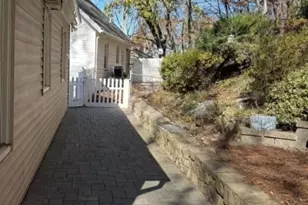 83 Chestnut Hill Dr W, Denville, NJ 07834 - Photo 23