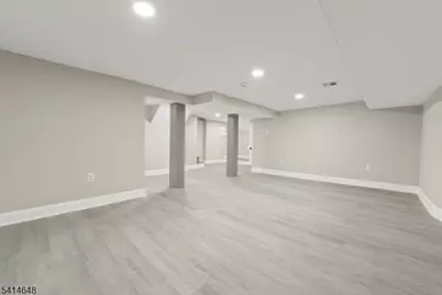 138-140 Monmouth Road, Elizabeth, NJ 07208 - Photo 23