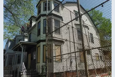 129 Wakeman Ave, Newark, NJ 07104 - Photo 1