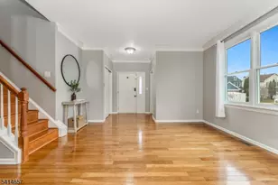 1212 Burrows Dr, Greenwich Township, NJ 08886 - Photo 3